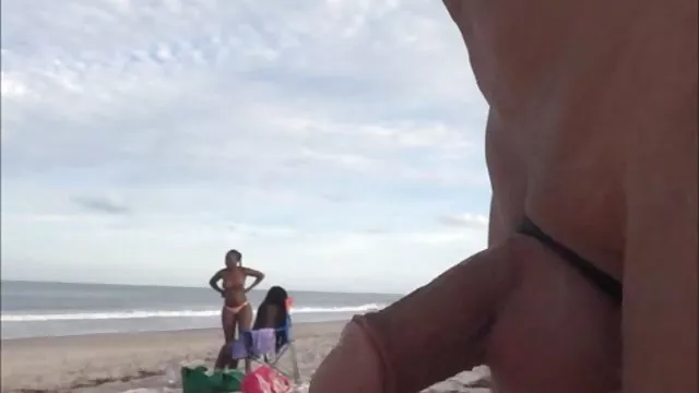 الإباحية بدون تسجيل أكل لي مثير مقطع فيديو سكس أجنبي
