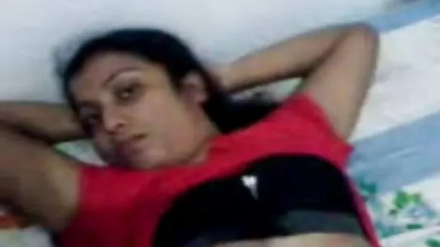 الإباحية بدون تسجيل مثير كبير سكس اجنبي مقاطع الثدي التدخين